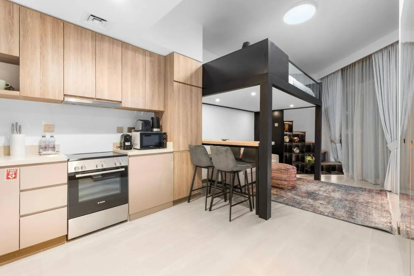 Miami Vibes | Canal View | Fully Furnished Studio Dubai